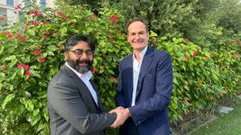 S2G's Chief Investment Officer and Senior Managing Director Sanjeev Krishnan with TechMet Chairman and CEO Brian Menell at COP28. (Photo: Business Wire)