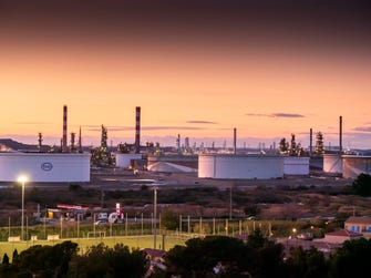 Fos-Sur-Mer Refinery (Photo: Esso)