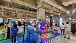 Alipay+ UEFA pop-up store at The Hyundai Seoul (Photo: Business Wire)