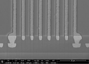 Two-layer sample processed by Shin-Etsu dual damascene method (Cross-section view) (Photo: Business Wire)