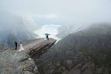 "We came across a post on social media, and it feels surreal to finally be standing here on Trolltunga. We have been looking forward to this for a long time. It is incredible", explains Daniele Arcuri & Lavinia Paretti. (Photo: Business Wire)