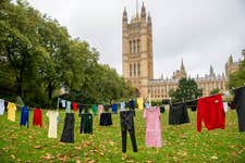 EMBARGOED TO 0001 TUESDAY OCTOBER 1EDITORIAL USE ONLY40 items of school uniform hang out to dry on a clothes line in Westminster, which represent the £40 million spent by state school staff of their own money on hygiene products for pupils, as laundry brand smol and charity The Hygiene Bank launch their ‘Clean Up Child Hygiene Poverty’ campaign. Issue date: Tuesday October 1, 2024. PA Photo. Backed by the teachers union NASUWT, the campaign is calling on the government to urgently address the issue of hygiene poverty in its upcoming Child Poverty Strategy.