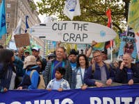 Thousands join Chris Packham and Carol Vorderman on the March for Clean Water.