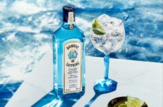 BOMBAY SAPPHIRE gin & tonic. (Photo: Business Wire)