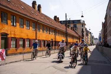 Copenhagen Sprint Community bike ride at Nyboder. Photo credit Mark Tanggaard