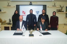 Left: Verona Shelters: Eng. Shaikha Ali Rashed Al Kaabi, (MD UAE) and Mikko Lahtonen, (Executive Director Middle-East); Naffco Group: Eng. Khalid Al-Khatib (CEO); Mr. Ahmed Khalid Al-Khatib, (Group Managing Director); Mr.Ali Khalid Al-Khatib, (Group Managing Director); Ms.Nour Alyazji, (Business Development Director)