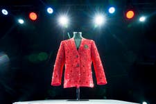 EMBARGOED TO 0001 TUESDAY MARCH 24 EDITORIAL USE ONLY General view of a specially created one‑of‑a‑kind Butlin’s Rhinestone Redcoat, designed to mark the seaside resort’s 90th anniversary, at the brand’s original resort in Skegness. Issue date: Tuesday March 24, 2026. PA Photo.