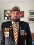 Si Brown was shot in the face by a sniper whilst serving in Iraq.