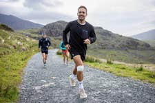 EDITORIAL USE ONLY Spencer Matthews climbs Mount Snowdon in Wales during an endurance challenge with O2 Satellite, attempting to cover a 92km route across Mount Snowdon in Wales through repeated ascents and descents within 24 hours. Picture date: Friday May 22, 2026. PA Photo. The challenge uses O2’s new satellite connectivity service, providing coverage across remote sections of the mountain where traditional mobile signal can drop out.