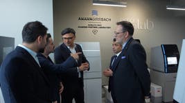 Esnan Digital Laboratory.